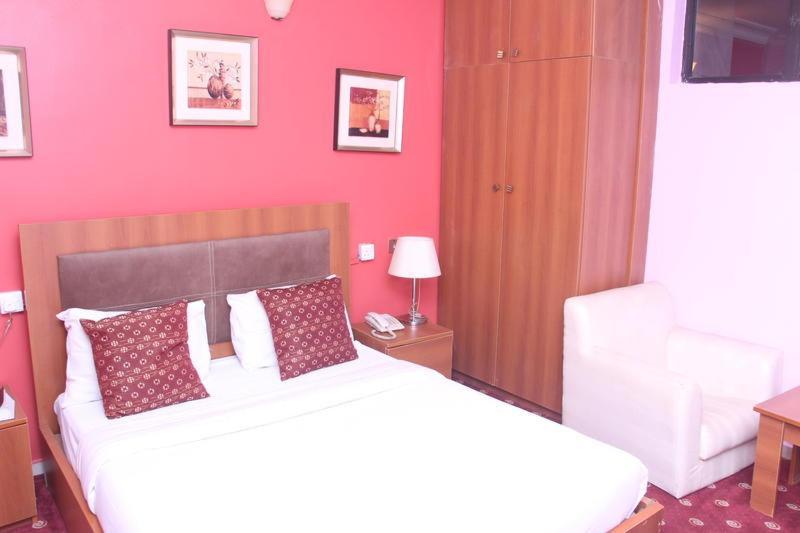 Grand Ibro Hotel Annex Ankuru Extérieur photo